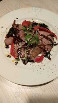 ラパウザ 茶屋町店