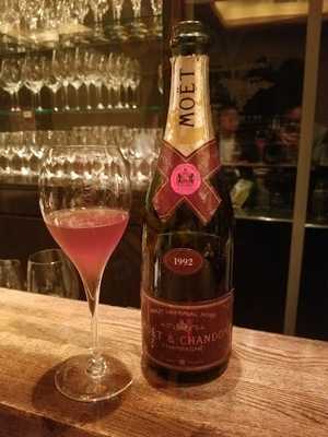 Wine  -  Ya Kawasumi