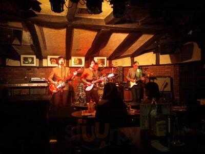 キャバンクラブ