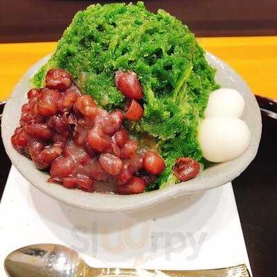 鶴屋吉信 京 茶房tsuru