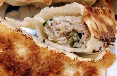 ぎょうざの満洲 塚本西口店