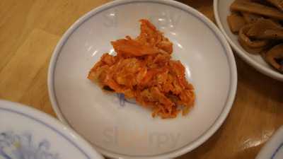 ぎょうざの満洲 塚本西口店