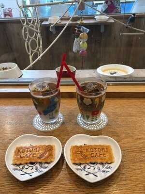 ことりカフェ 心斎橋店