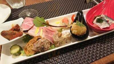 トラットリア ラ ヴォーチェ