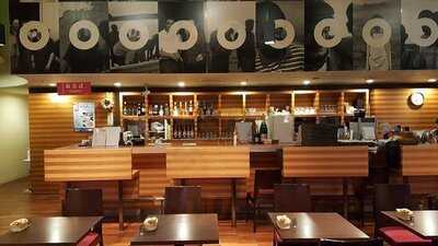 カフェ＆バー鴨川