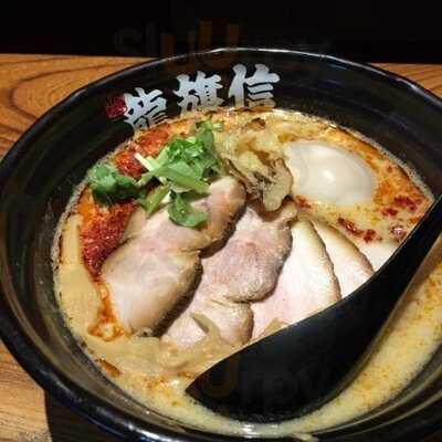 堺ラーメン 塩専門 龍旗信 大阪なんば店