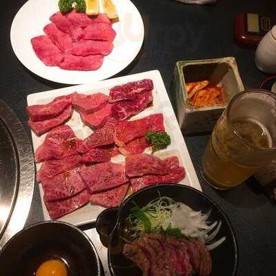 肉匠 紋次郎 東三国店