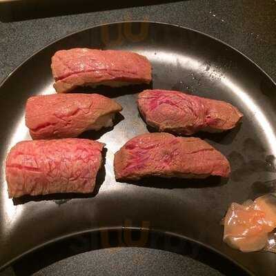 肉匠 紋次郎 東三国店