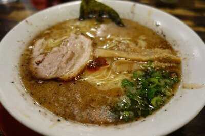 九州らーめん亀王 恵美須町店