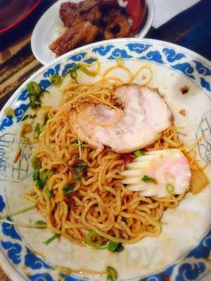 九州らーめん亀王 恵美須町店