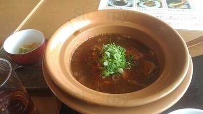 和献洋彩にんにん＆中華菜館桃莉