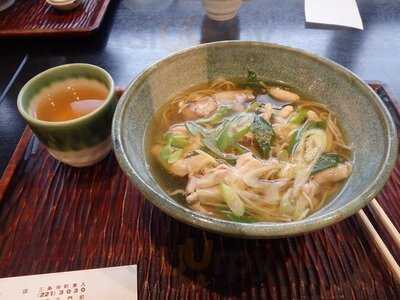 本家 田毎 府庁前店