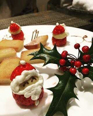 欧風料理、オーガニックワインの店wakana～和奏～