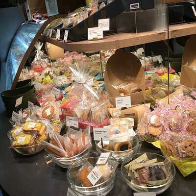 パウンドハウス 心斎橋店