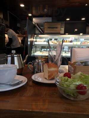 パウンドハウス 心斎橋店