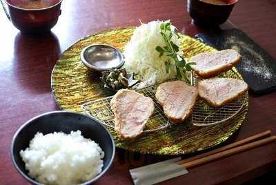 Epais 関目高殿店