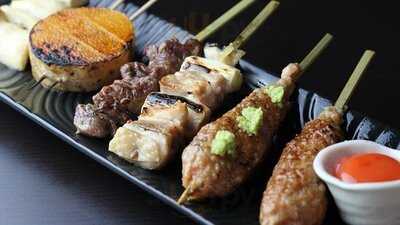 炭火串焼 とりば 心斎橋店