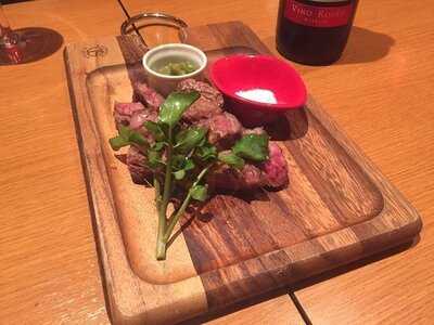 イタリアンバール&トラットリア フィアマ ロッサ  ヒルトンプラザイースト店