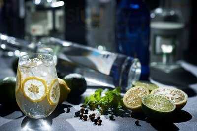 ハイドアウェイ 3-3