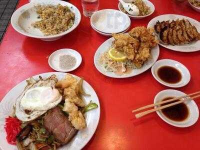 栄華飯店 関目店