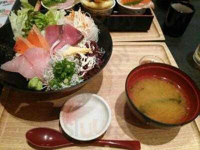 海鮮どんぶり太郎 堂島本店