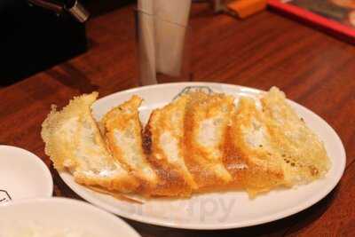 九州らーめん 亀王 十三駅前店