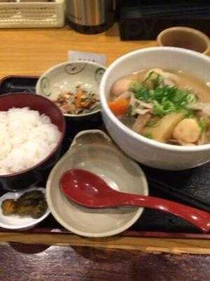 まどもあぜる 本町店