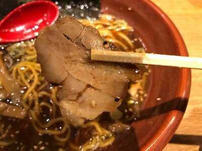 吉山商店 なんばラーメン一座店