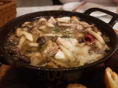 イタリアン居酒屋ダイニングand Farms梅田北新地駅前店