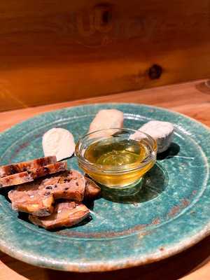 ワインショップ & ダイナー Fujimaru 東心斎橋店