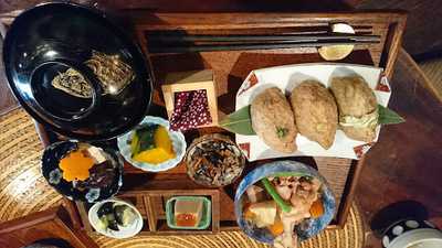 結音茶舗 大阪 本町 丼池筋の日本茶専門店