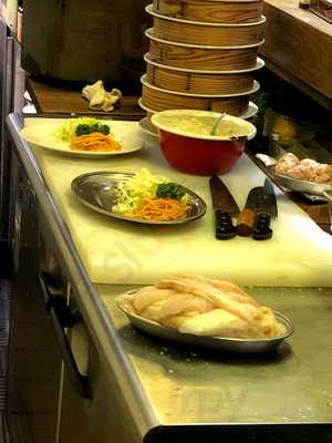 グリルニュートモヒロ