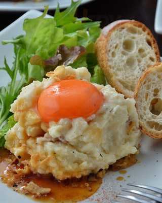 コーヒー&ビアハウス キッシュ