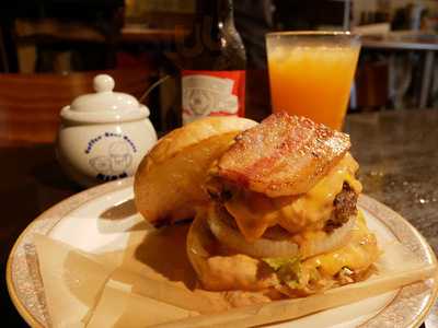 コーヒー&ビアハウス キッシュ