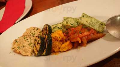 タベルナ キンタ