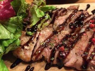 肉と肴の食堂 728