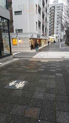 モスバーガー烏丸御池店