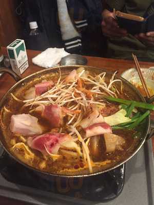 動物園前 もつ鍋屋