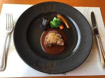 レストラン フローラ