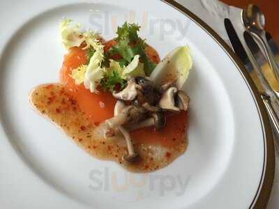 レストラン フローラ