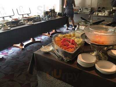 レストラン フローラ