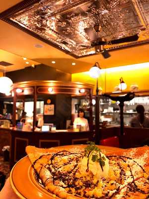 カフェクレープリースタンド シャンデレール