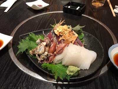 串かつ・ももちゃん