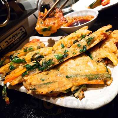 韓国創作料理 燦々亭 本町駅前店