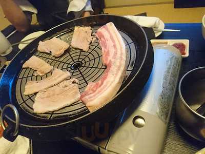 韓国創作料理 燦々亭 本町駅前店