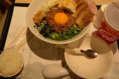 麺ゃ マルショウ 阪急三番街店