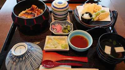 江戸川 上本町店