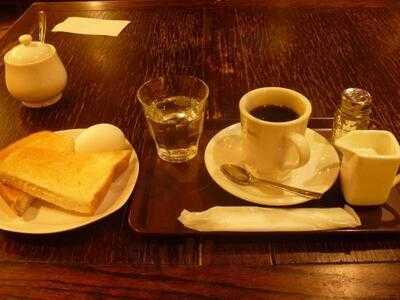 Cafe&diningブライトンベル 御堂筋店