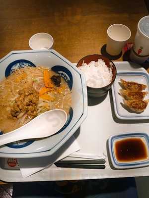 リンガーハット　テラッセ納屋橋店