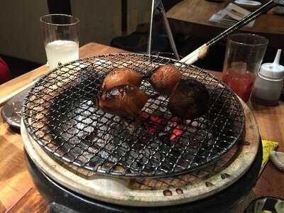 七輪焼 お魚 くわえた どら猫